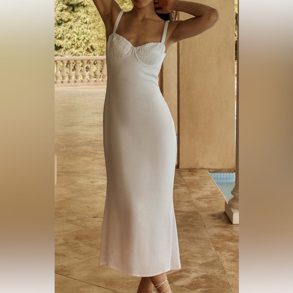 NWT meshki Constance cupped midi dress (sold out on site) size M